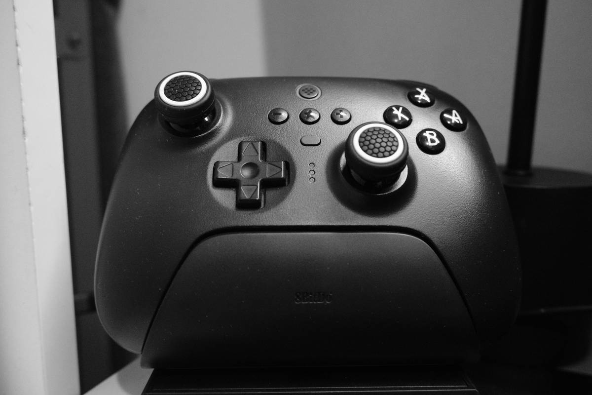 Why Your VR Setup Needs a Gaming Controller Rack—And How to Choose the Right One